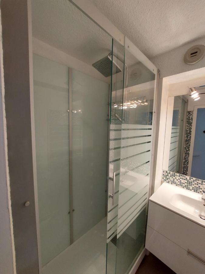 40M2 - Ski Aux Pieds - La Tania - Parking Couvert Buitenkant foto